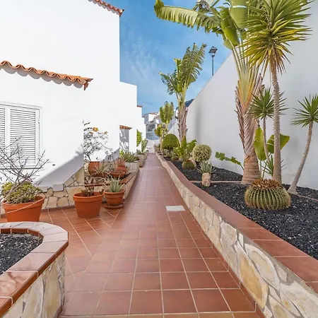 Lägenhet In Balcon Del Atlantico Costa Adeje (Tenerife)